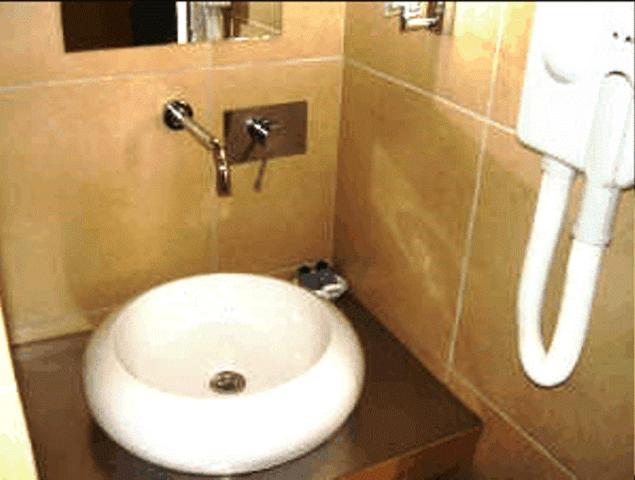 Aegli Hotel Grevena Zimmer foto